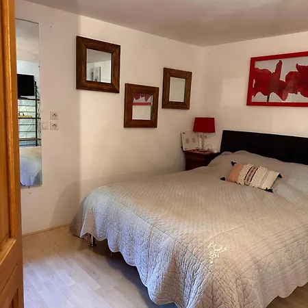D'adelice Bed & Breakfast *